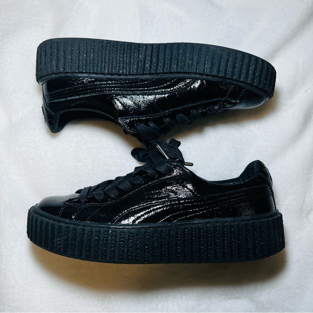 PUMA X Fenty Rihanna Creeper Wrinkled Patent Womens Trainers Black - Size: 6
